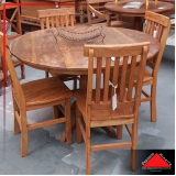 mesa de madeira rústica redonda Vila Leopoldina